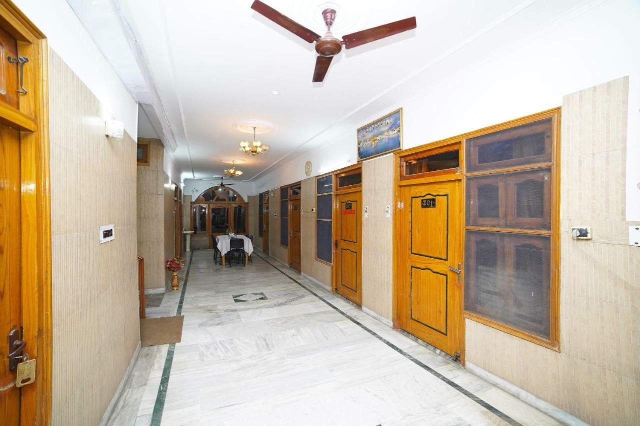 Oyo 39543 Hotel Kk Pantnagar Exterior photo